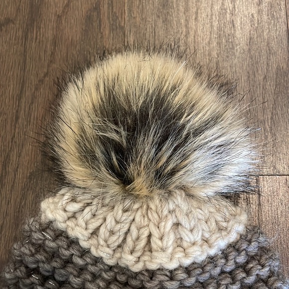 Brown Striped Knit Pom Hat - Picture 4 of 6